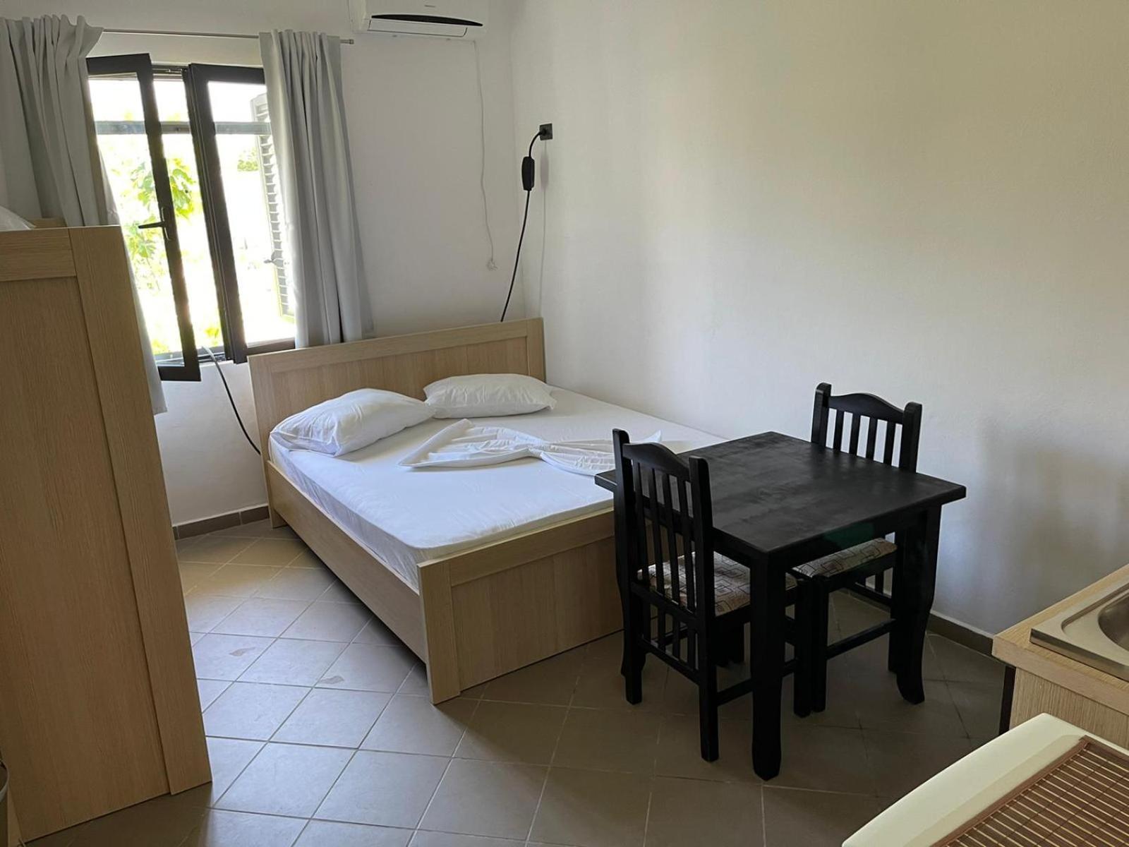 Karaburun Sunset Beach Orikum Room photo