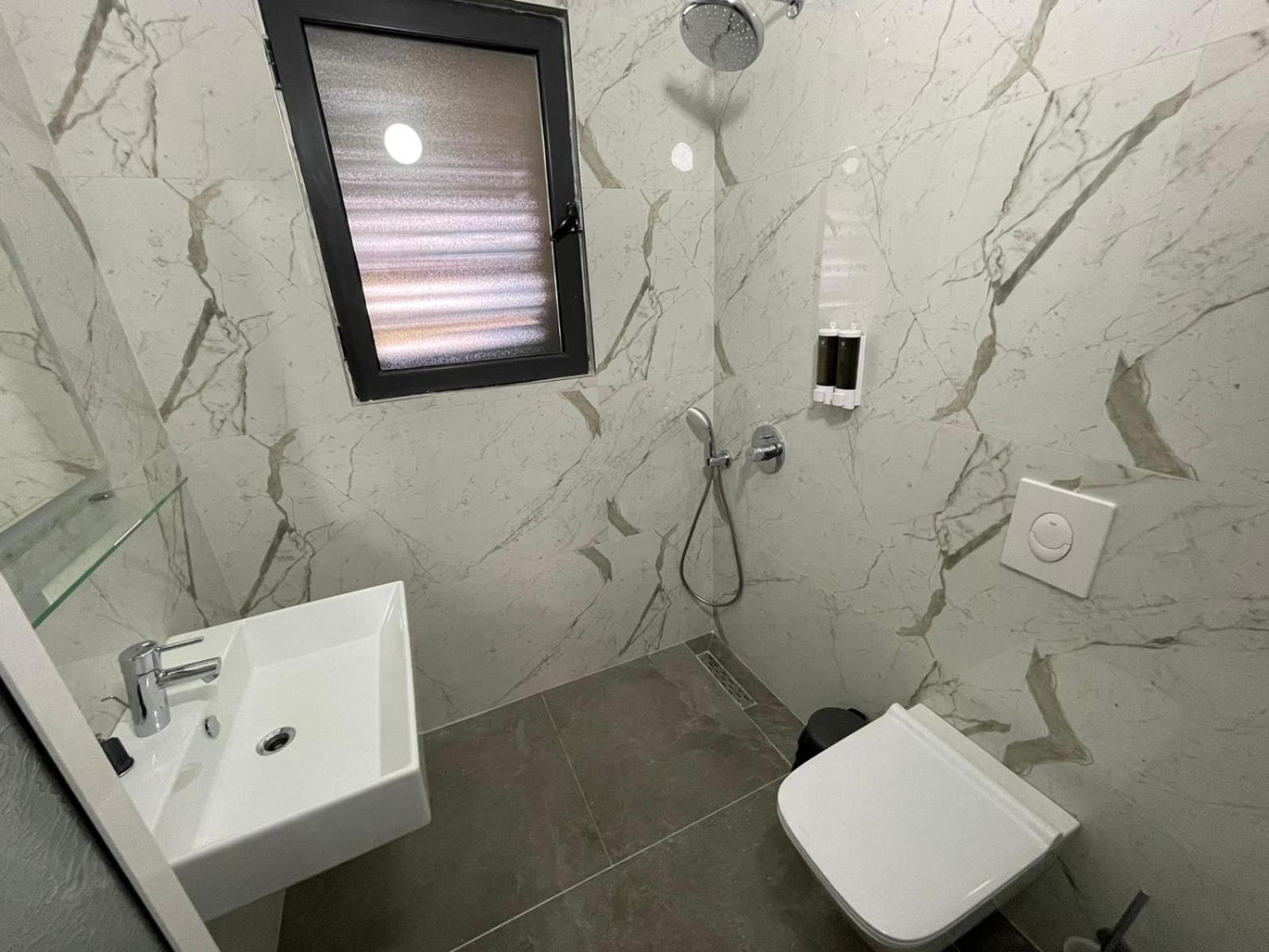 Karaburun Sunset Beach Orikum Room photo